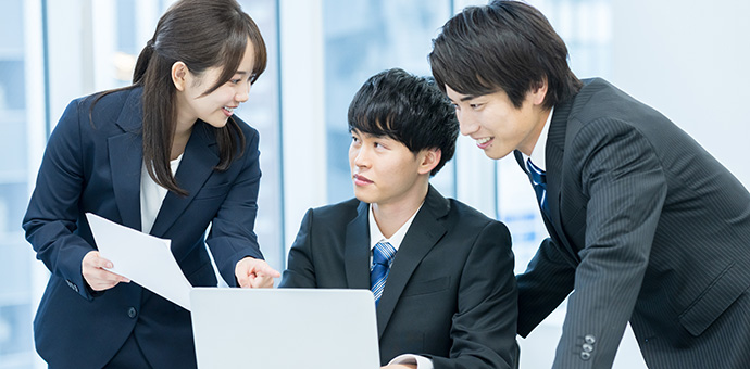 20代〜40代の働き盛り世代イメージ